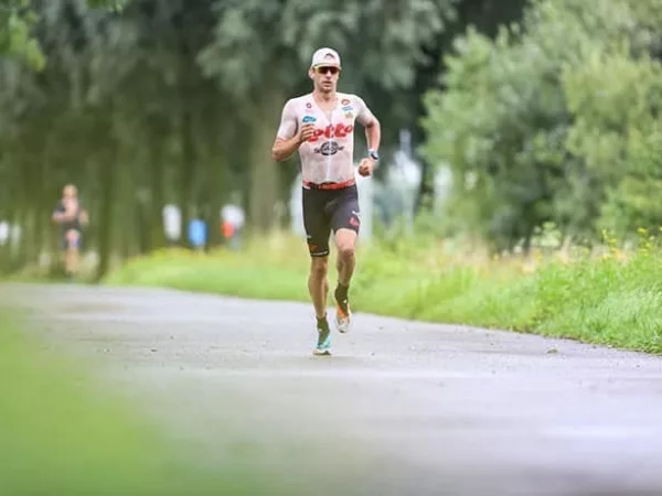 Frederik Vanlierde blikt vooruit op het Europees Kampioenschap Multisport in Menen