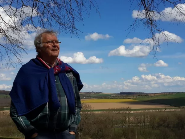 Oud-burgemeester Gilbert Bossuyt overleden. Herbeluister reportage uit 2012.