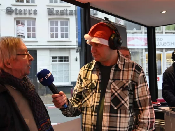 Ereburger Frank Deleu bracht een bezoekje aan het glazen huis