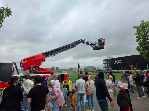 Iets gemist tijdens opendeurdag brandweer Menen? Herbeleef en herbeluister via Jess FM.