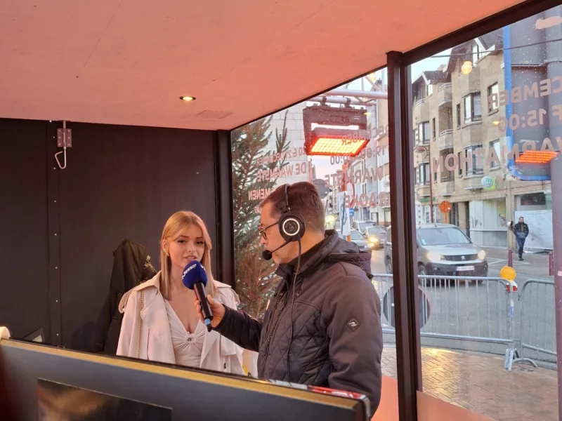 Warmste Week 24 - Caitlin strijd via sociale media tegen pesten en uitsluiting