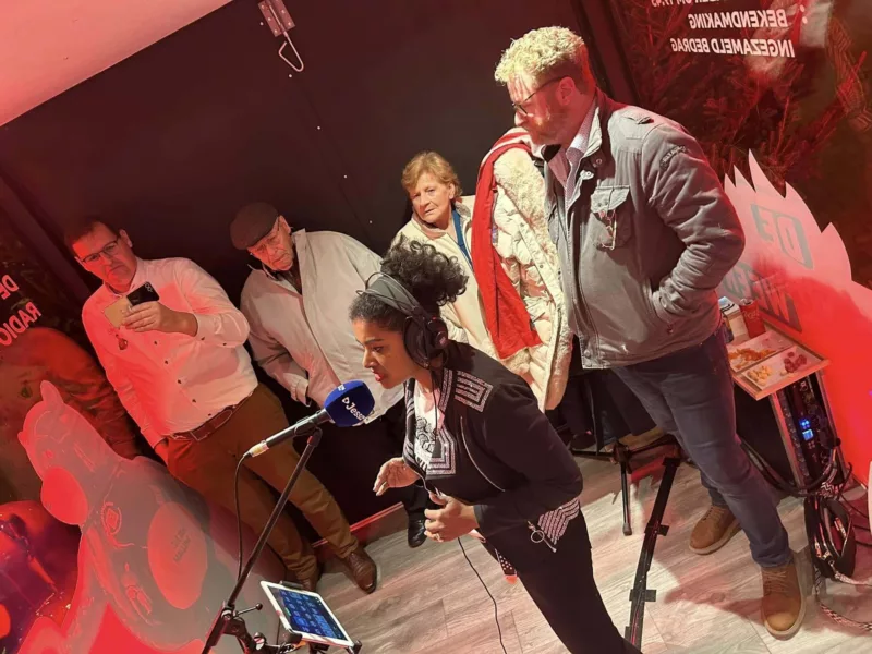 Warmste Week 24 - Herbeluister optredens in het glazen huis
