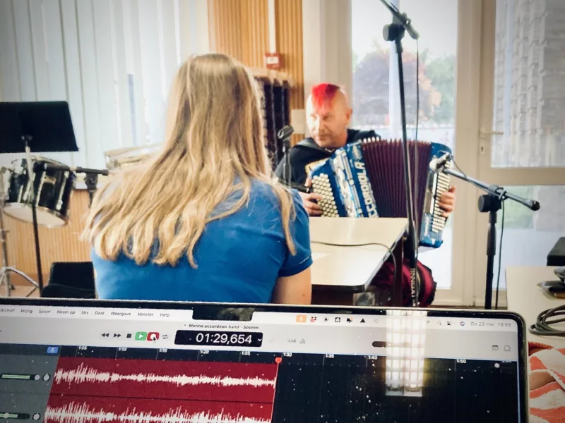 Herbeluister laatste aflevering van De Academie met o.a. Marino Punk, Geert Valcke en Hera Stragier