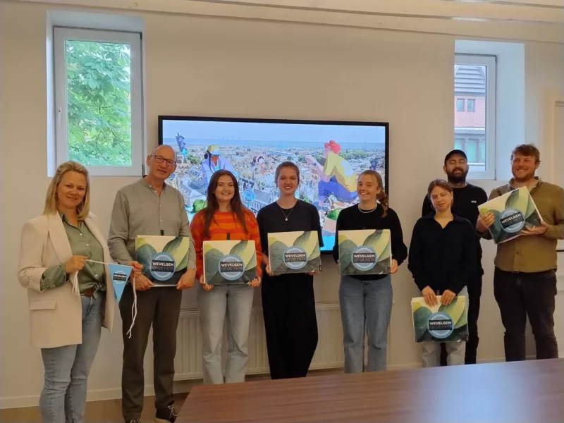 Jonge wegweters geven in Wevelgem advies over mobiliteit en verkeersveiligheid