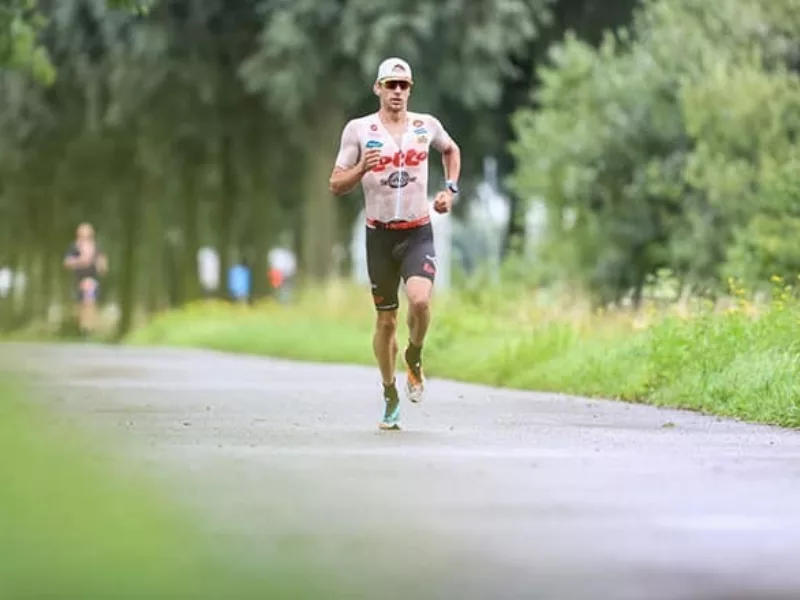 Frederik Vanlierde blikt vooruit op het Europees Kampioenschap Multisport in Menen