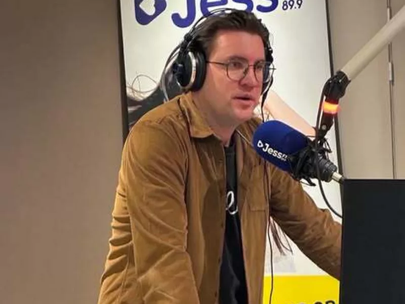 Zeno Verschaeve als Lokale Held te gast in Jess After Work