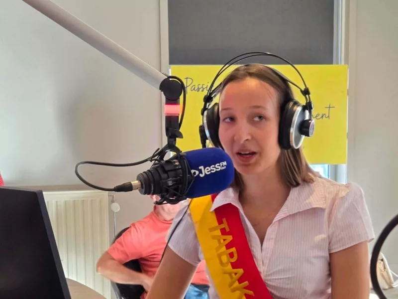 Nieuwe Tabaksfee Tessa te gast bij Jess FM