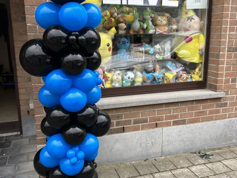 Lieve Vanmoerkerke baat al 20 jaar Blauwzwart Shop in Menen uit